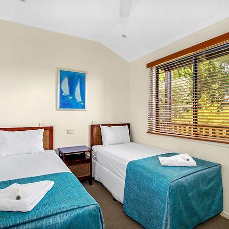 Tin Can Bay Marina Villas 외부 사진