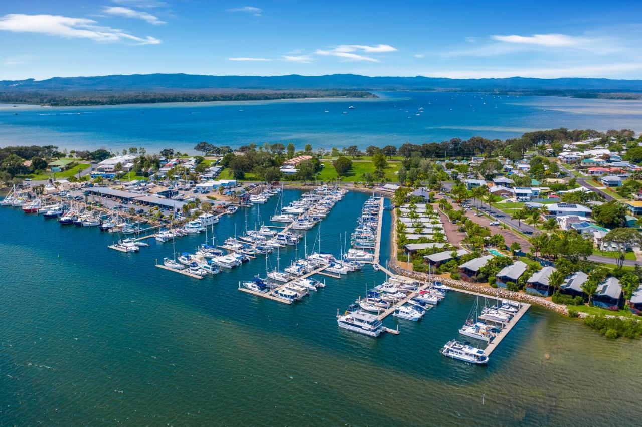 Tin Can Bay Marina Villas 외부 사진